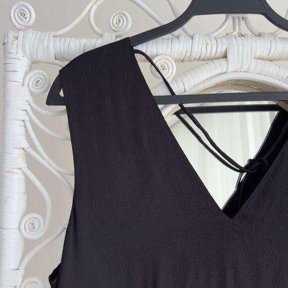 Everlane Dress Medium The Satin V Neck Maxi Minimalist Quiet Luxury Old Money - Picture 5 of 10